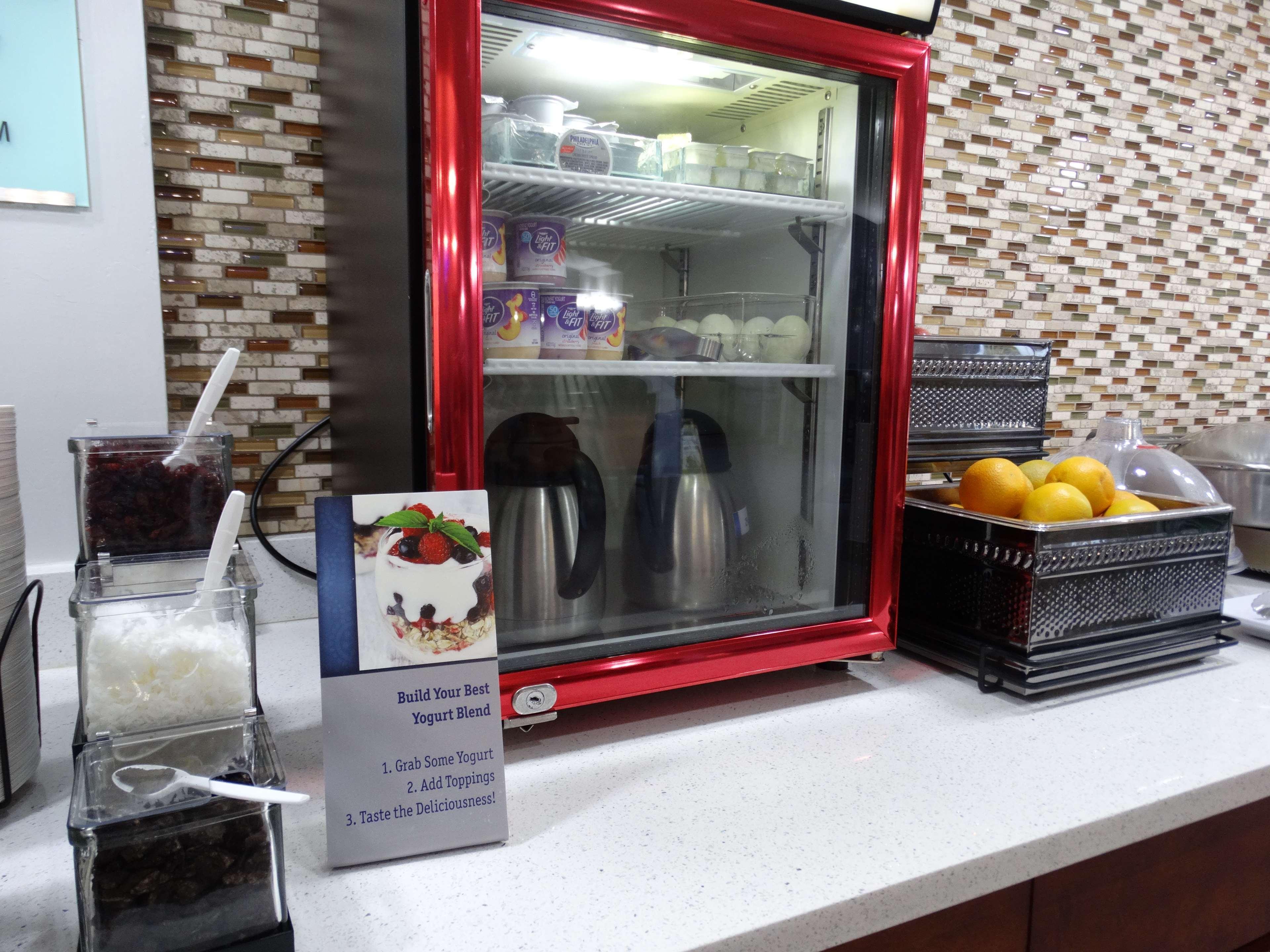 אבוטספורד Best Western Plus Regency Inn And Conference Centre מראה חיצוני תמונה